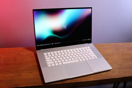 بررسی لپ تاپ Razer Blade 15 Studio Edition