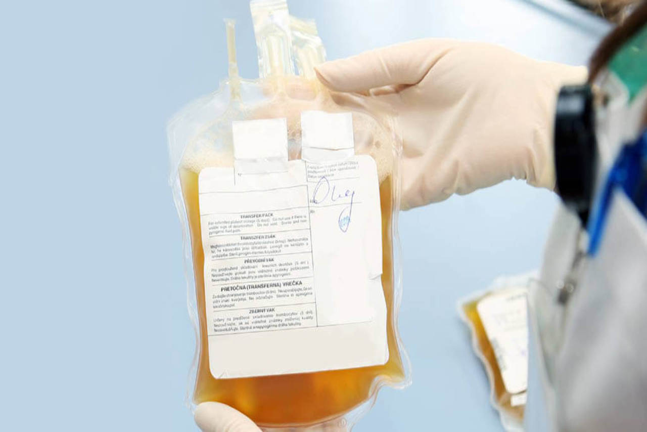 FDA با پلاسما درمانی برای درمان بیماران بحرانی مبتلا به کووید-19 موافقت کرد!