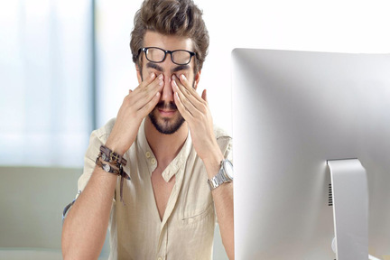 چه کنیم تا از پیری زودرس چشم جلوگیری کنیم؟