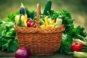 کوئرستین چیست و چه فوایدی برای بدن دارد؟